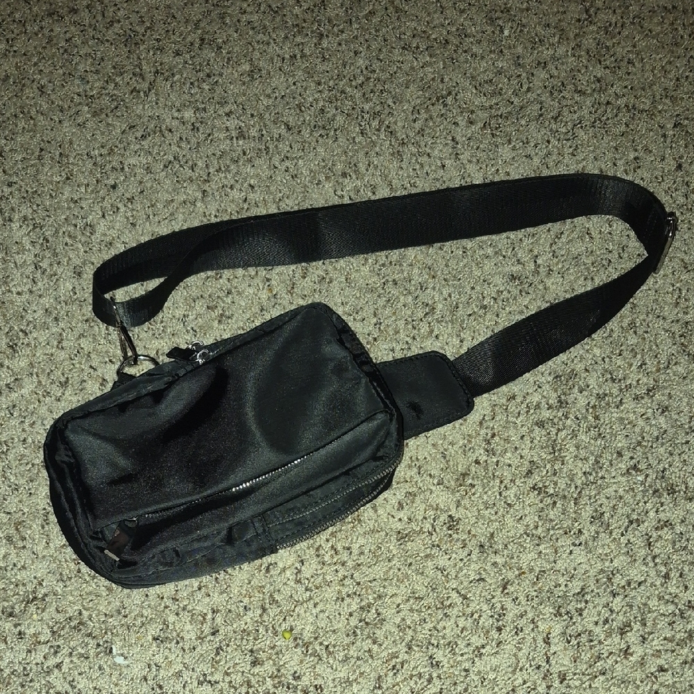 Elegant Black Crossbody Bag